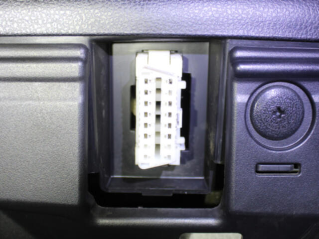 Nissan Leaf OBD-II diagnostic connector